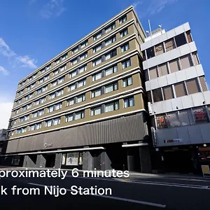 La'gent Nijo 4*, 京都 日本