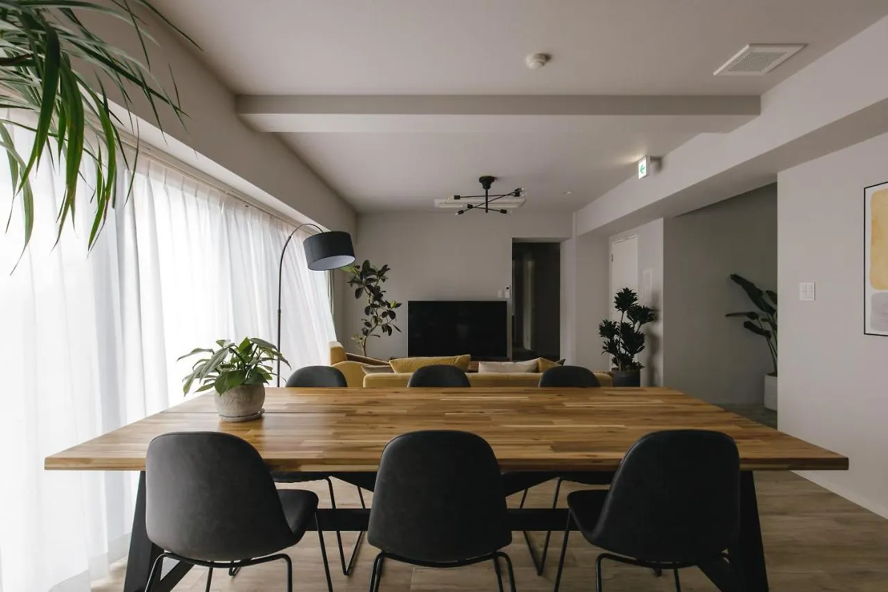 Three Aparthotel Tokio