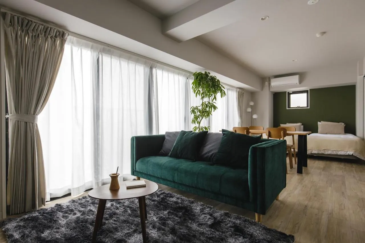Three Aparthotel Tokio